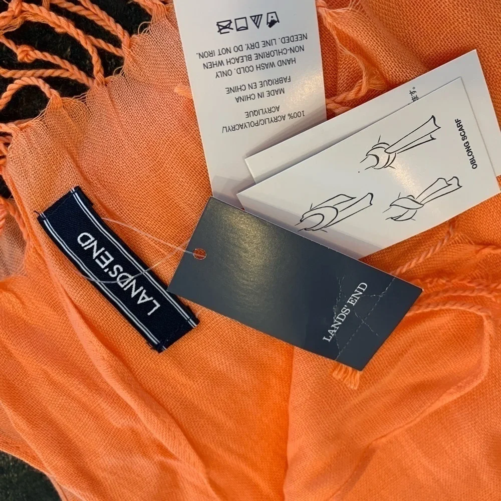Lands End Scarf anti static color is fresh cantaloupe. One size NWT. Spring